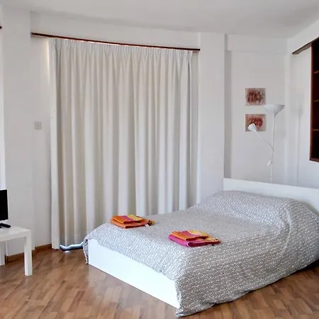 Rozita's Larnaca